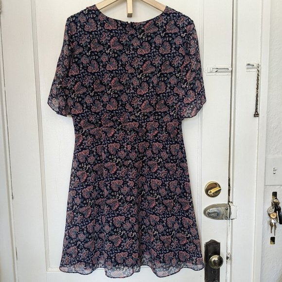 Madewell Orchard Flutter-Sleeve Dress in Fan Floral Mix, Size 12 - Picture 2 of 4